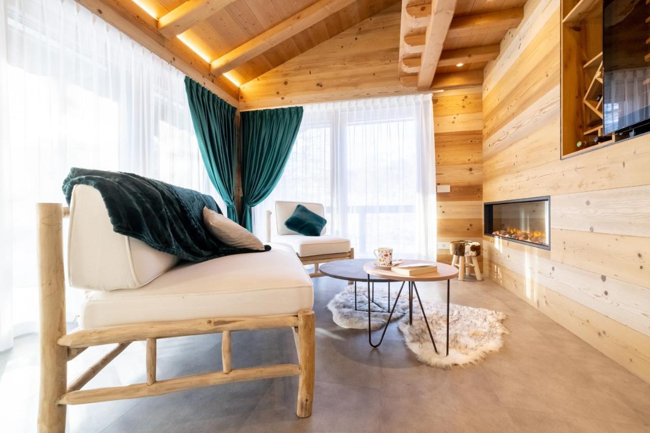 Chalet Imbosc'Che - 5 Beautiful Rooms In Charming B&B ليفينو المظهر الخارجي الصورة