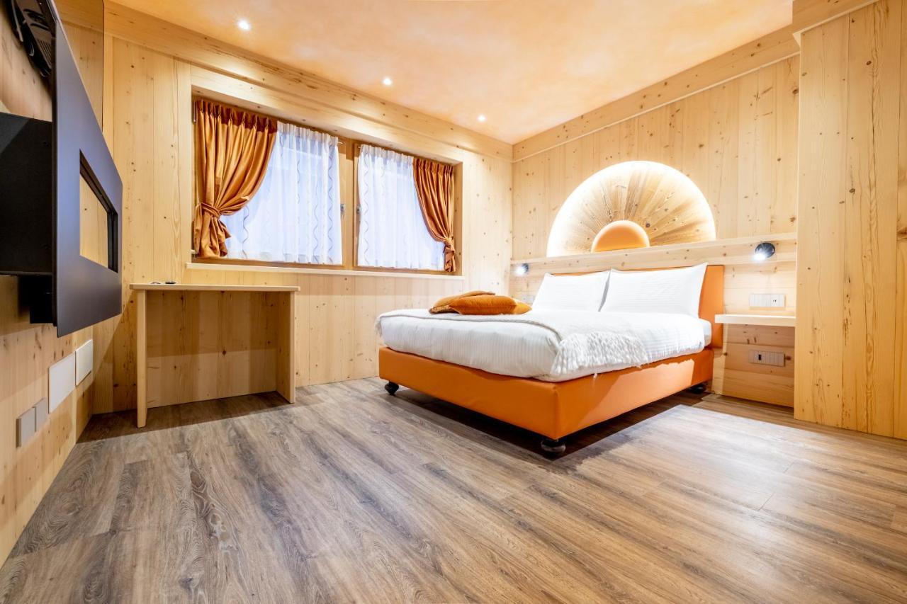Chalet Imbosc'Che - 5 Beautiful Rooms In Charming B&B ليفينو المظهر الخارجي الصورة