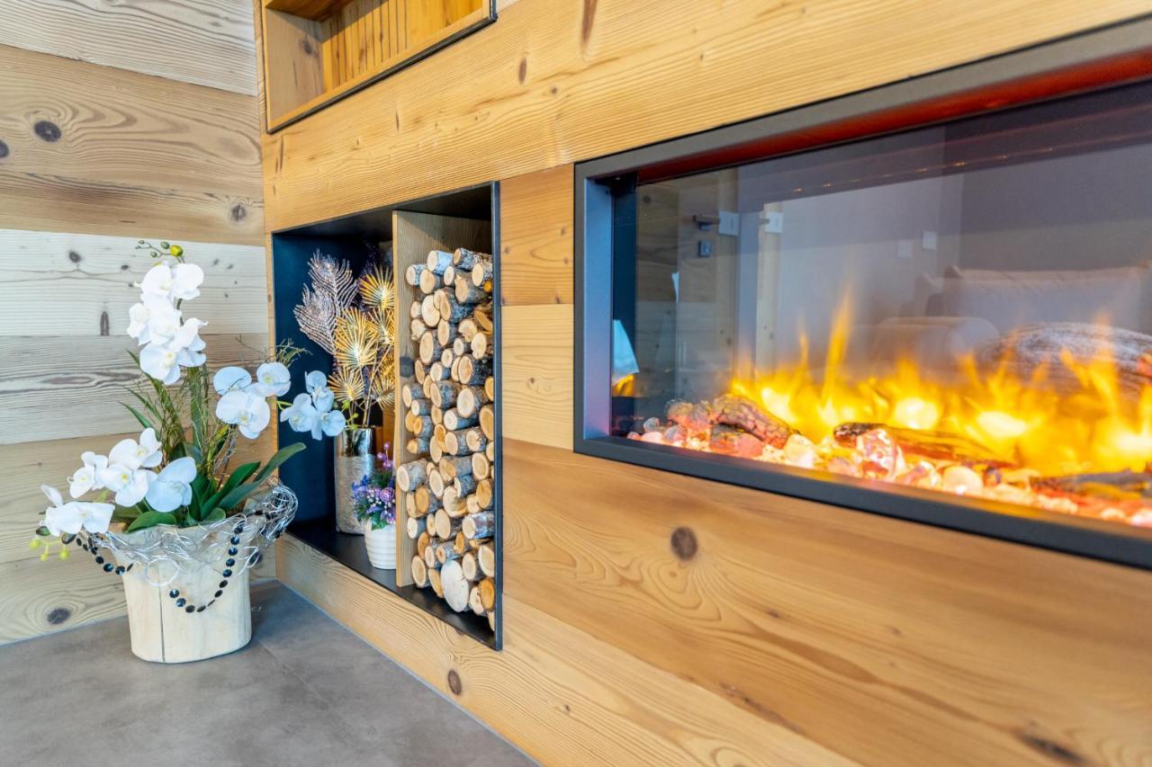 Chalet Imbosc'Che - 5 Beautiful Rooms In Charming B&B ليفينو المظهر الخارجي الصورة