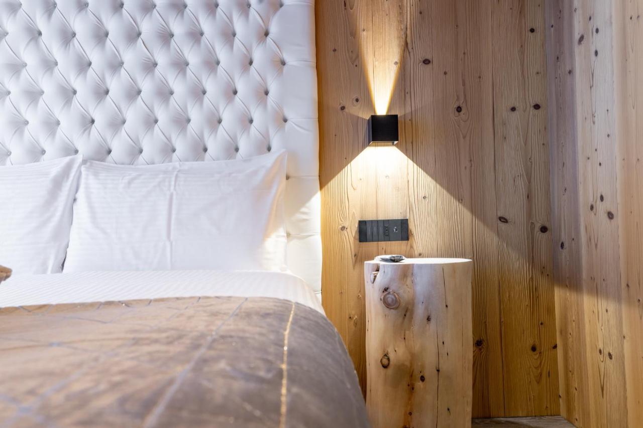 Chalet Imbosc'Che - 5 Beautiful Rooms In Charming B&B ليفينو المظهر الخارجي الصورة